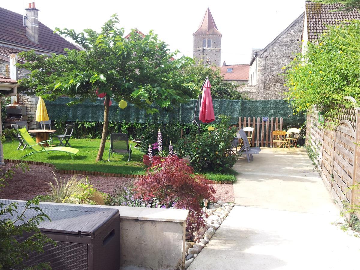 Le Mariecalou Bed & Breakfast Meloisey Exterior photo